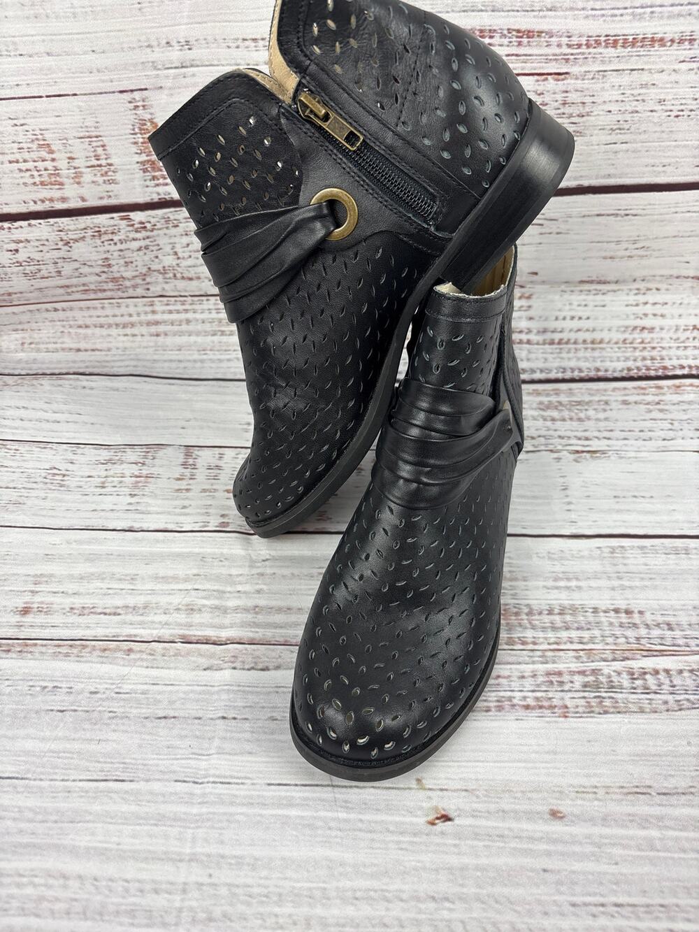 Spenco Black Priscilla Leather Ankle Boots Comfort Cutout Casual Career Womens 8